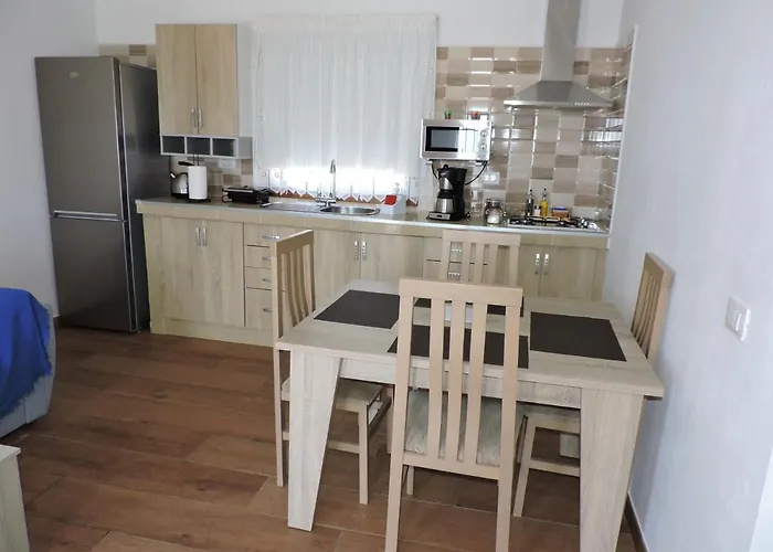 Arbinfo 펜션 기아데이소라